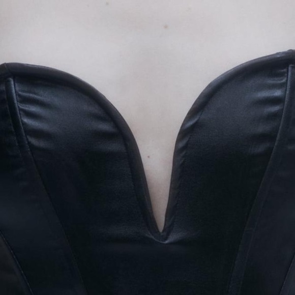 Zara black faux leather crop top size M - Picture 2 of 16